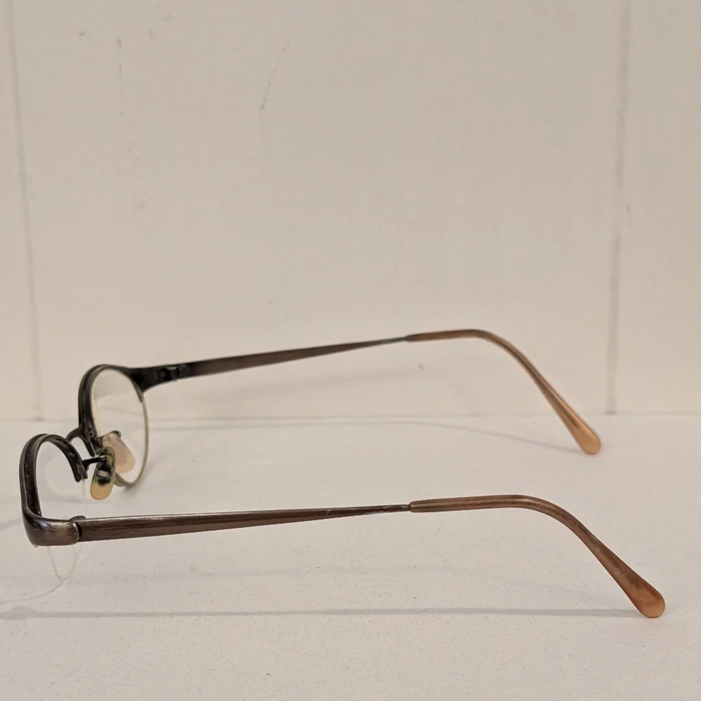 stylish oval